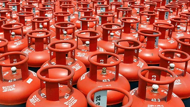 LPG Prices Reduced by OGRA